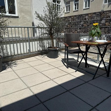 Klein Aber Fein Mit Terrasse Leilighet Wien Eksteriør bilde